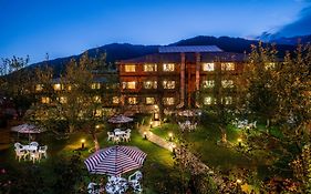 Honeymoon Inn Manali